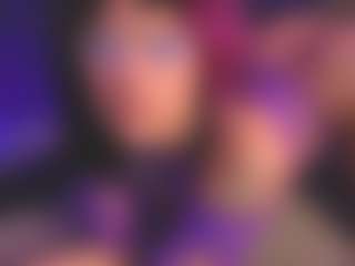 Luana's Live Sex Cam Show