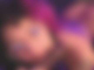 Luana's Live Sex Cam Show