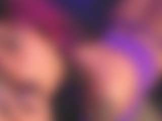 Luana's Live Sex Cam Show