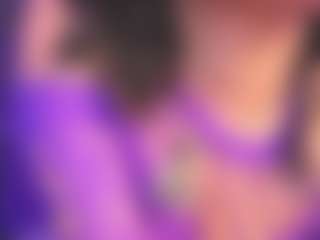 Luana's Live Sex Cam Show