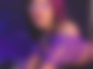 Luana's Live Sex Cam Show