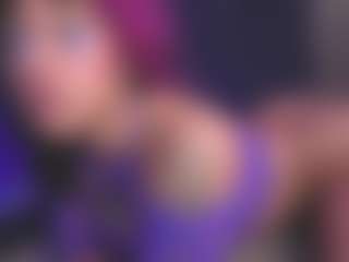 Luana's Live Sex Cam Show