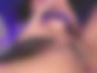 Luana's Live Sex Cam Show