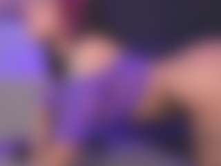 Luana's Live Sex Cam Show