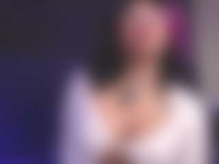 Luana's Live Sex Cam Show