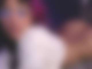 Luana's Live Sex Cam Show