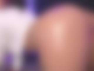 Luana's Live Sex Cam Show