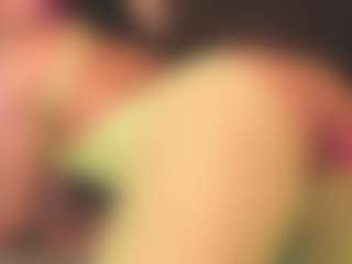 Luana's Live Sex Cam Show