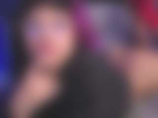 Luana's Live Sex Cam Show