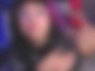Luana's Live Sex Cam Show