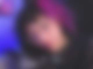 Live cam show with Luana - Ebony Squirt on madthumbs