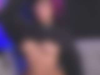 Luana's Live Sex Cam Show