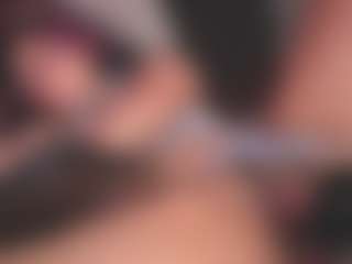 Luana's Live Sex Cam Show
