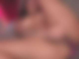 Luana's Live Sex Cam Show