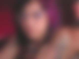 Luana's Live Sex Cam Show