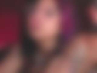 Luana's Live Sex Cam Show