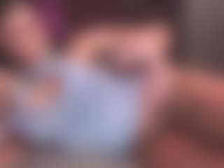Luana's Live Sex Cam Show