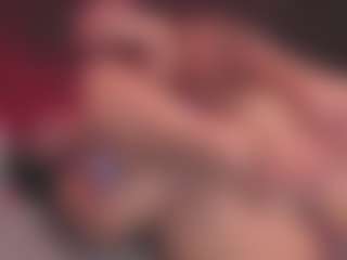 Luana's Live Sex Cam Show