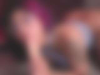 Luana's Live Sex Cam Show