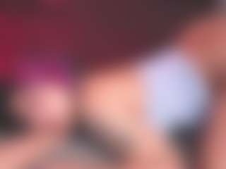 Luana's Live Sex Cam Show