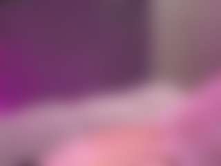 Luana's Live Sex Cam Show