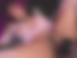 Luana's Live Sex Cam Show