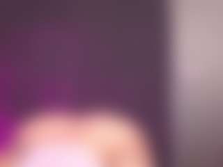 Live cam show with Luana - Big Ass on EXY