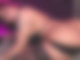 Luana's Live Sex Cam Show