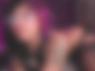 Luana's Live Sex Cam Show