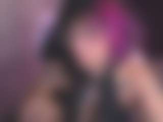 Live cam show with Luana - Black Dildo on CamClone
