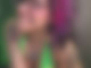 Luana's Live Sex Cam Show