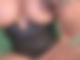Luana's Live Sex Cam Show