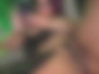 Live cam show with Luana - Ebony Lovense on Camsoda | colombia