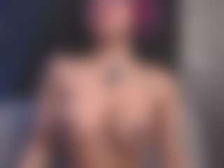 Luana's Live Sex Cam Show