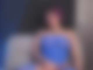 Luana's Live Sex Cam Show