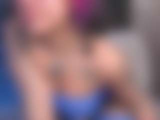 Luana's Live Sex Cam Show