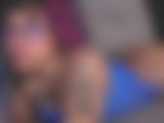 Luana's Live Sex Cam Show