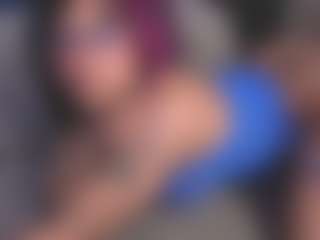 Luana's Live Sex Cam Show