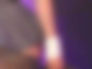 Luana's Live Sex Cam Show