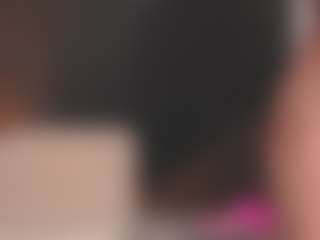 Luana's Live Sex Cam Show