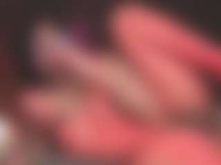 Luana's Live Sex Cam Show