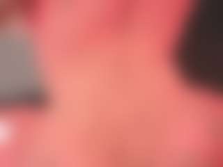 Luana's Live Sex Cam Show
