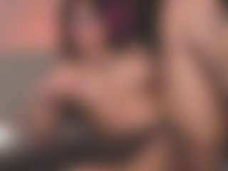 Luana's Live Sex Cam Show