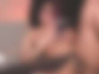Luana's Live Sex Cam Show