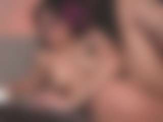 Luana's Live Sex Cam Show