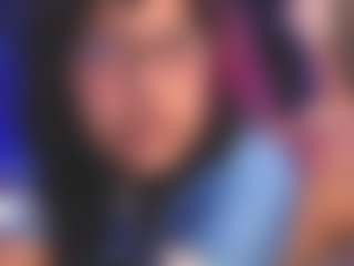 Luana's Live Sex Cam Show
