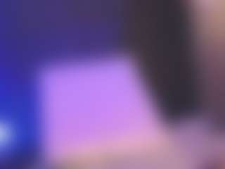 Luana's Live Sex Cam Show