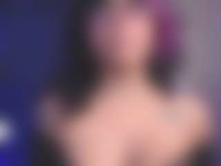 Luana's Live Sex Cam Show