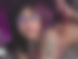 Luana's Live Sex Cam Show