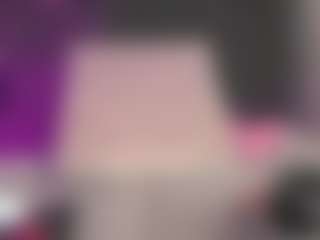 Luana's Live Sex Cam Show